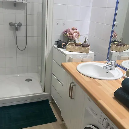 Port Avec Vue Juste Devant Les Bateaux